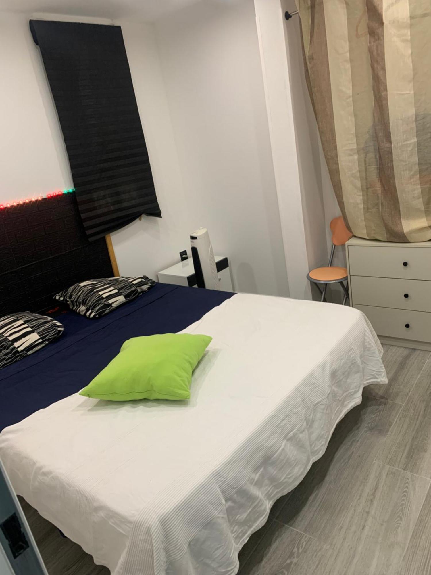 Chiloeches Apartamento Con Piscina מראה חיצוני תמונה
